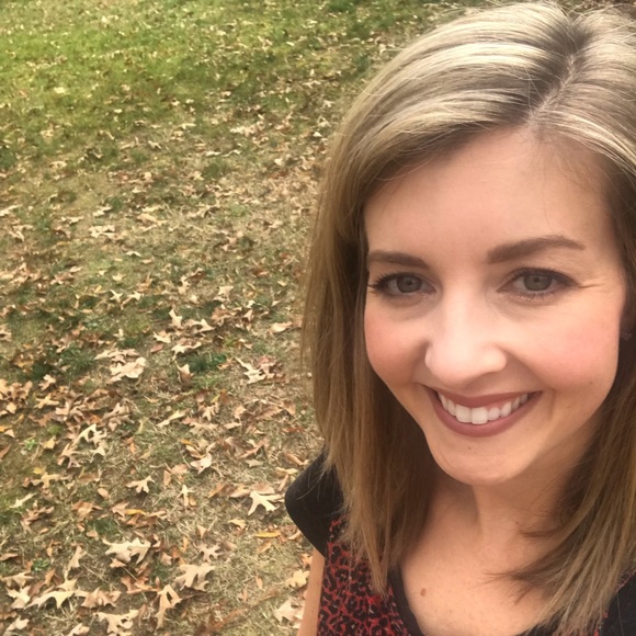 Bookmark my closet! ❤️ - Picture 1 of 2